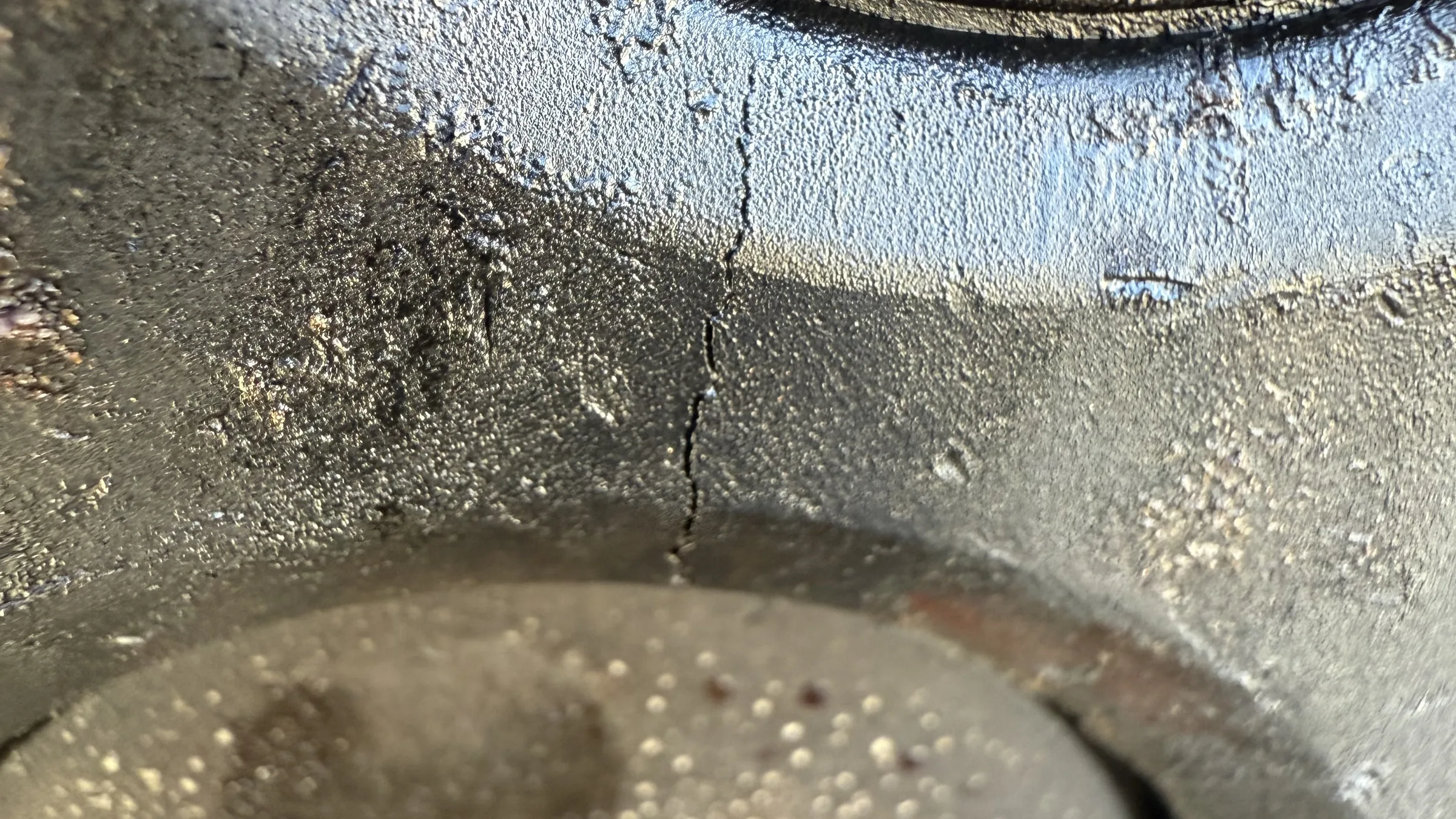 Heavy-duty diesel component during service