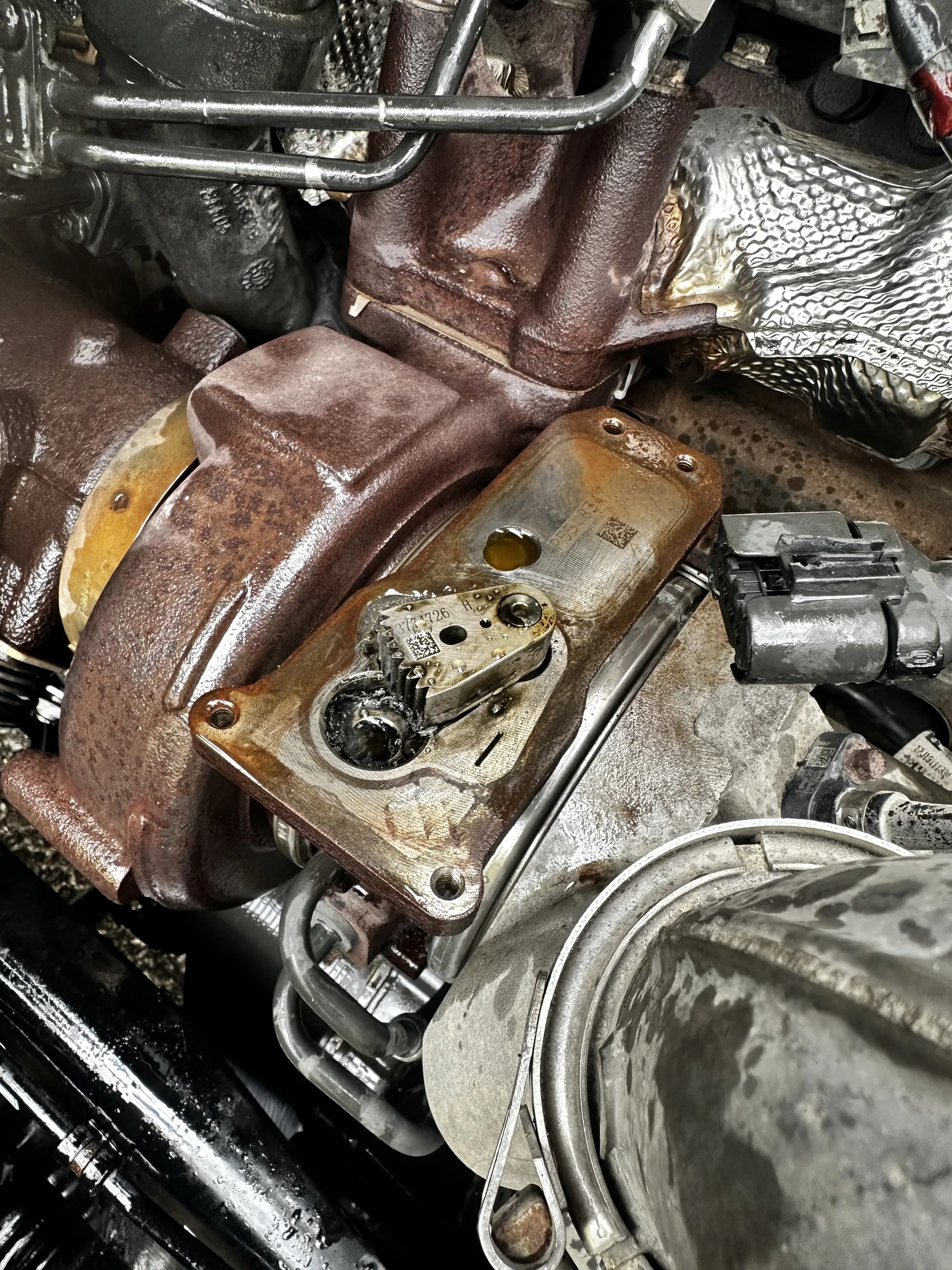 Turbocharger and exhaust components during engine work