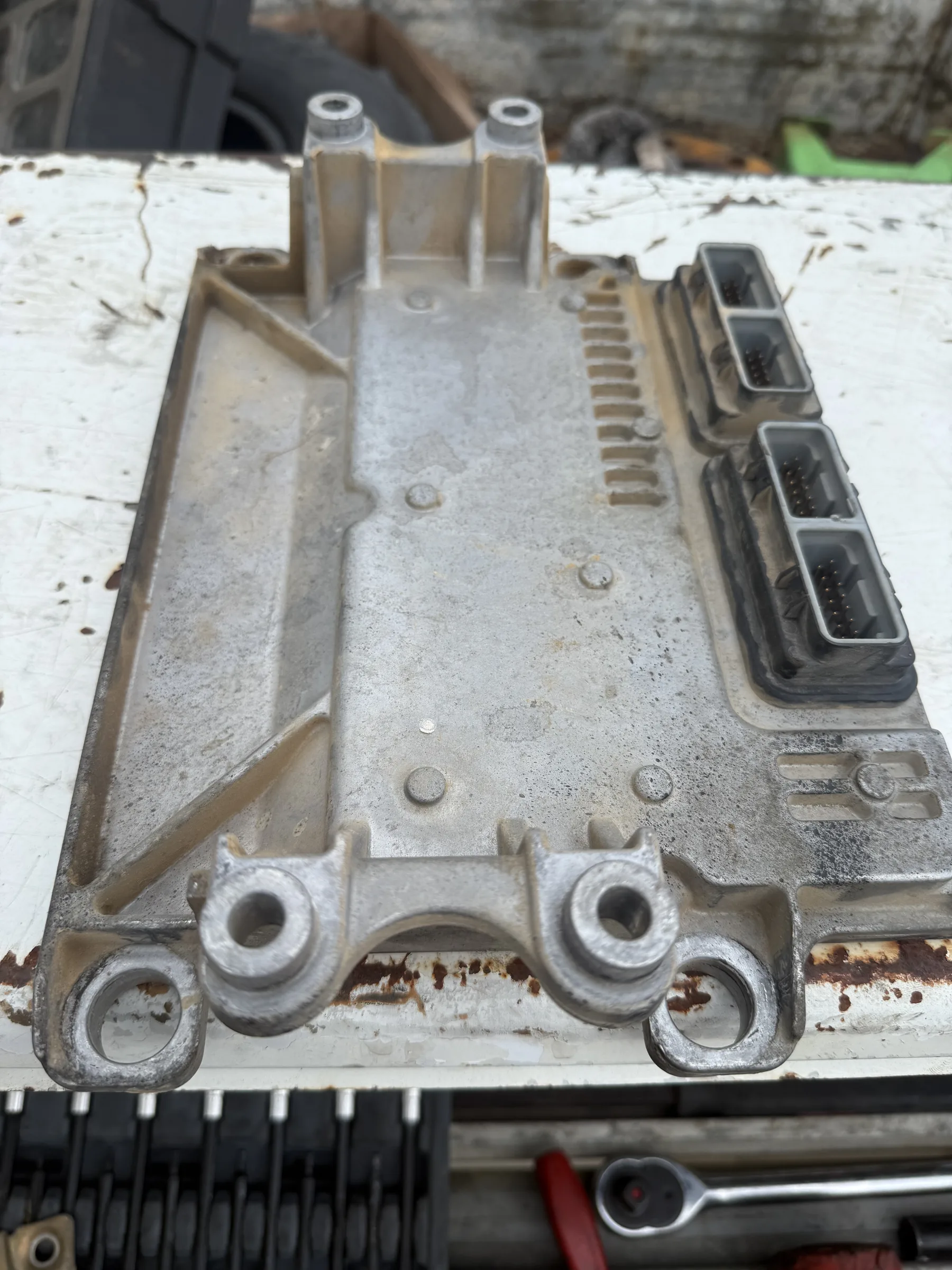 Engine control module on a workbench